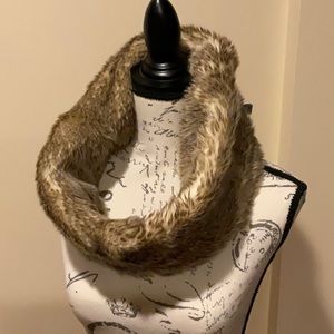 Aerie Infinity Scarf - Reversible